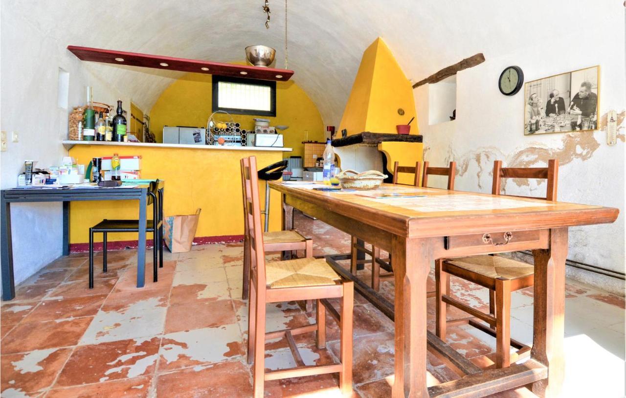 Stunning Home In St-Hippolyte-Du-Fort With Wifi Saint-Hippolyte-du-Fort Dış mekan fotoğraf